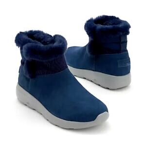 Skechers On-the-GO City Water Repellent Suede Boots Navy 8.5